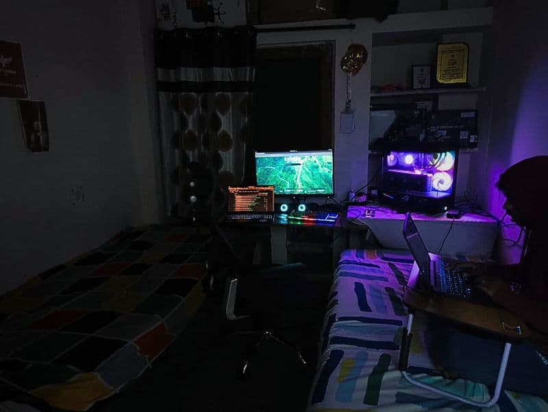 The room the GitMesh team worked from